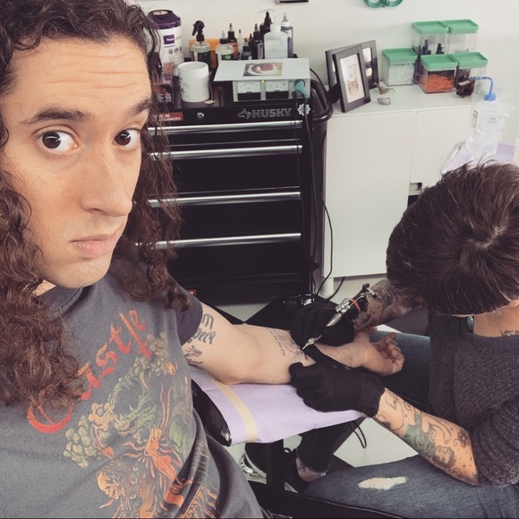 Meet your Posher, Chris - Picture 11 of 15